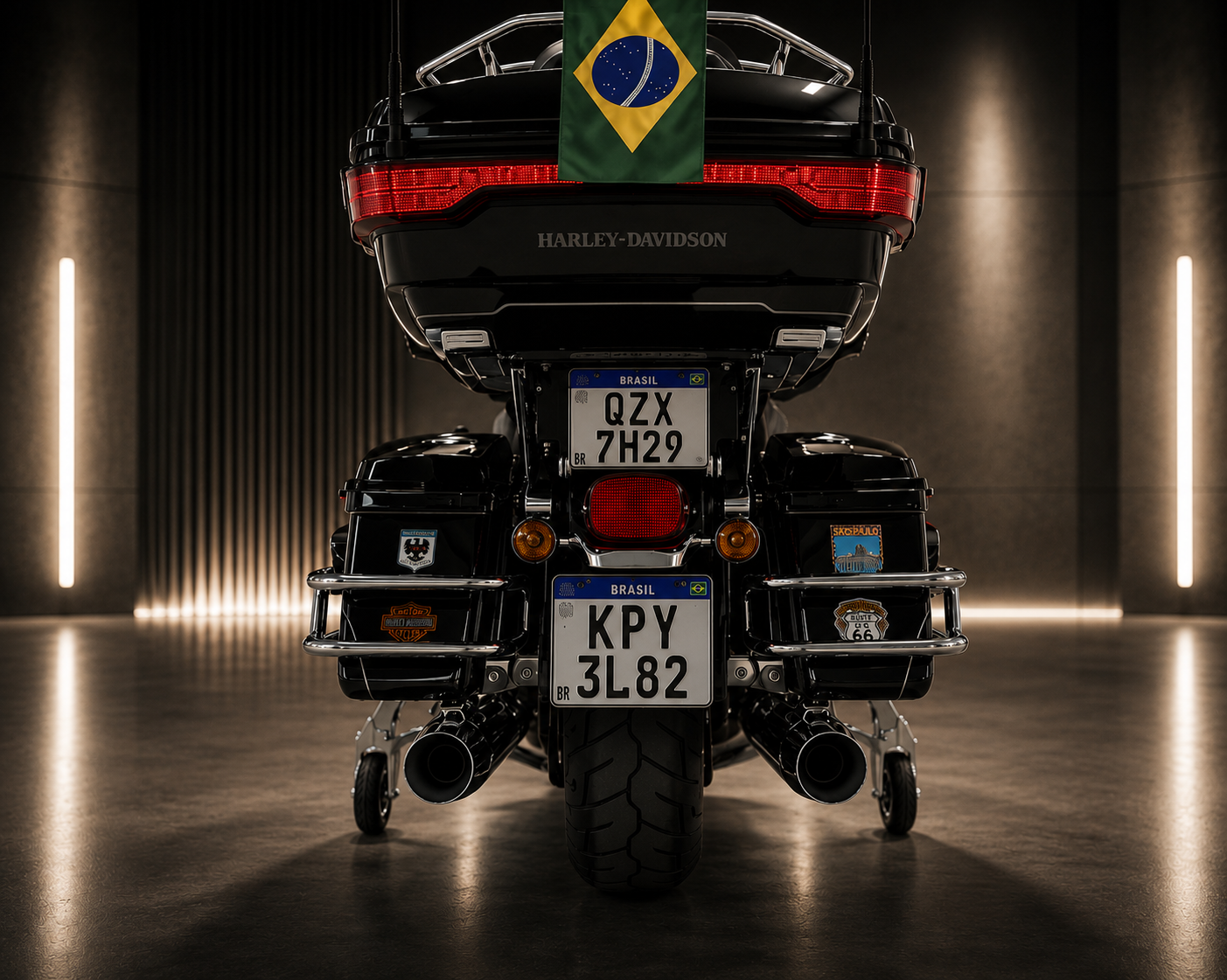 Motocicleta equipada com Landing XNF